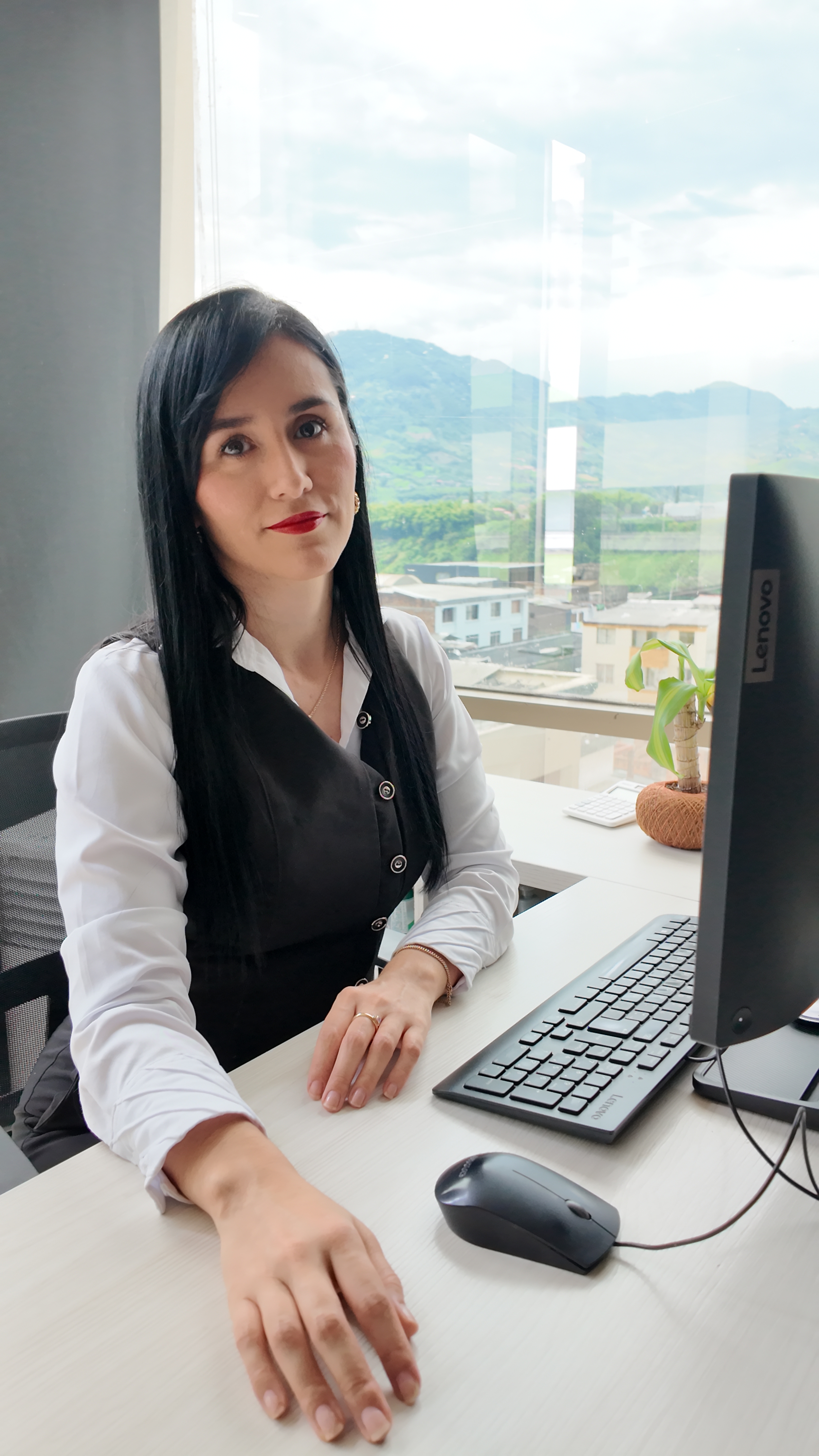Diana Marcela Vasco Marín, Jefe Jurídica de ARIA LZ